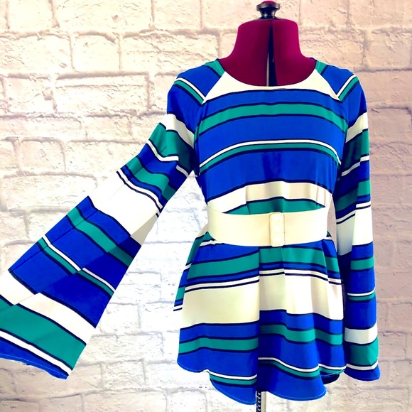 H&M 60s Inspired Tent Top with Bell-sleeves - Picture 3 of 8